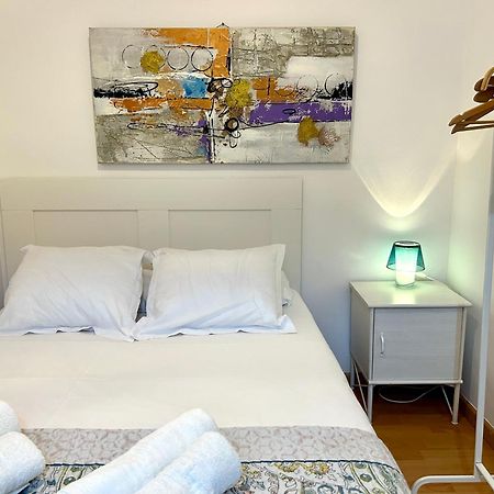 Apartment Carrer D'Olesa Barcelona Kültér fotó