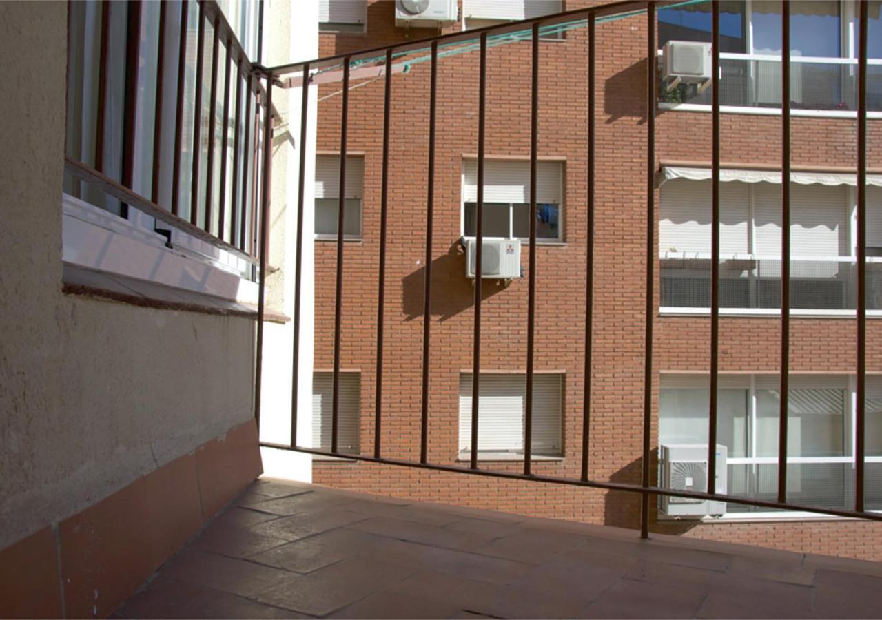 Apartment Carrer D'Olesa Barcelona Kültér fotó