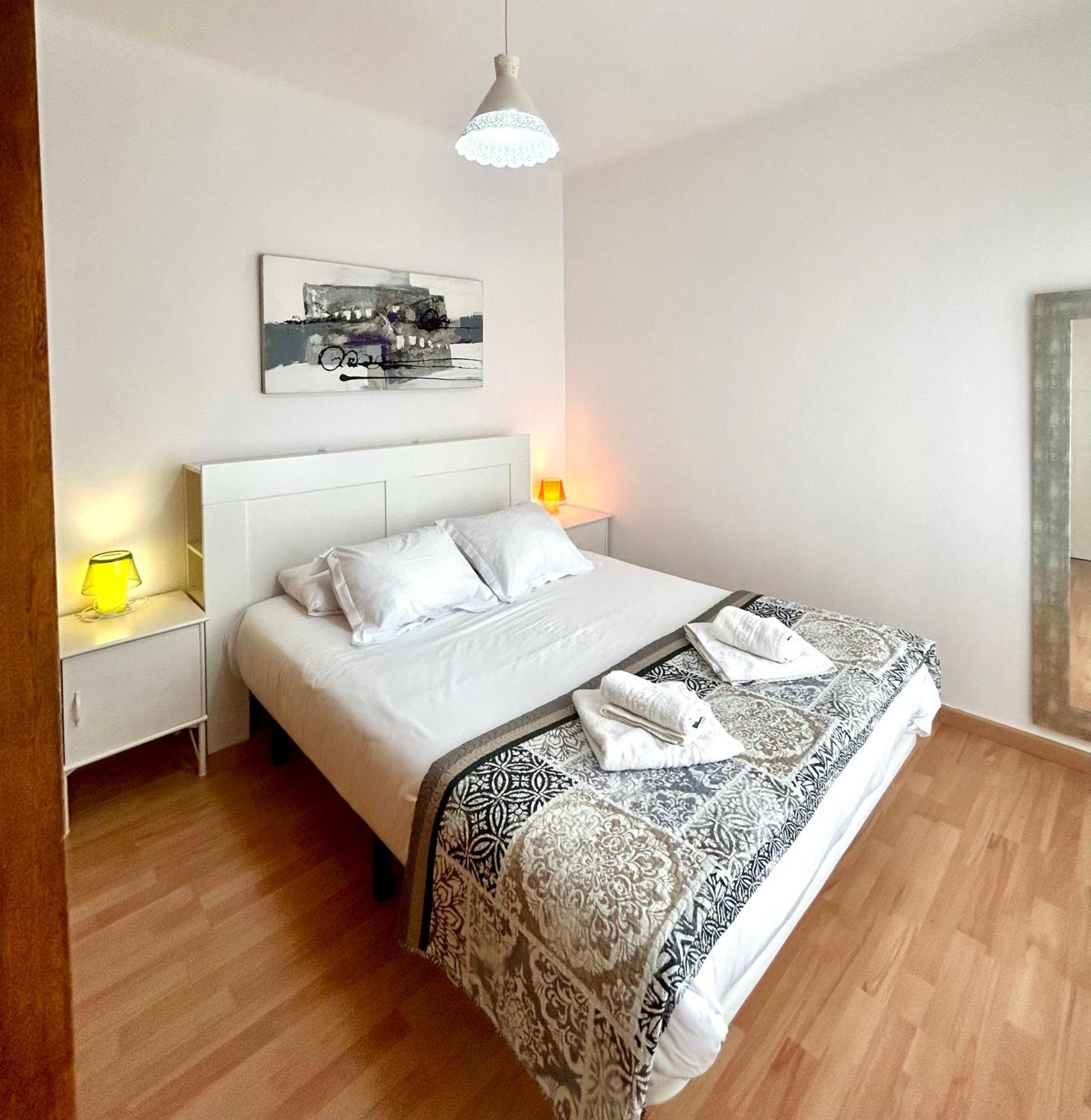 Apartment Carrer D'Olesa Barcelona Kültér fotó