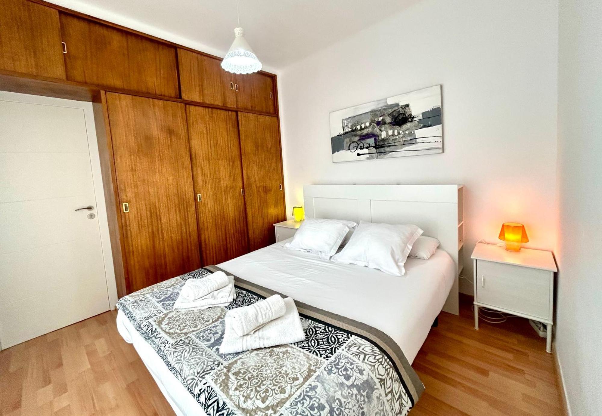 Apartment Carrer D'Olesa Barcelona Kültér fotó